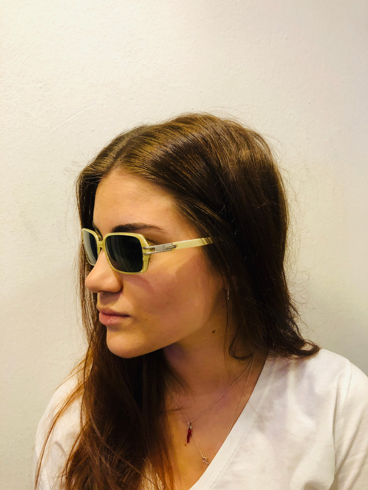REVLON rv 1025 04 52 16 135 66 vintage sunglasses DEADSTOCK