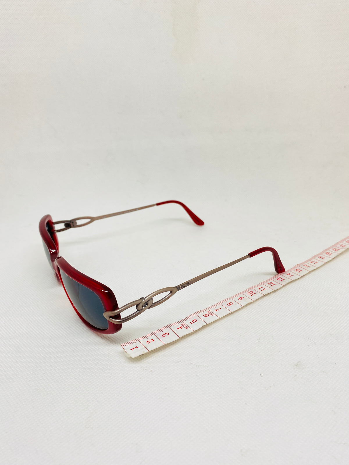 GIAN MARCO VENTURI v556 195 55 16 140 vintage sunglasses DEADTSOCK