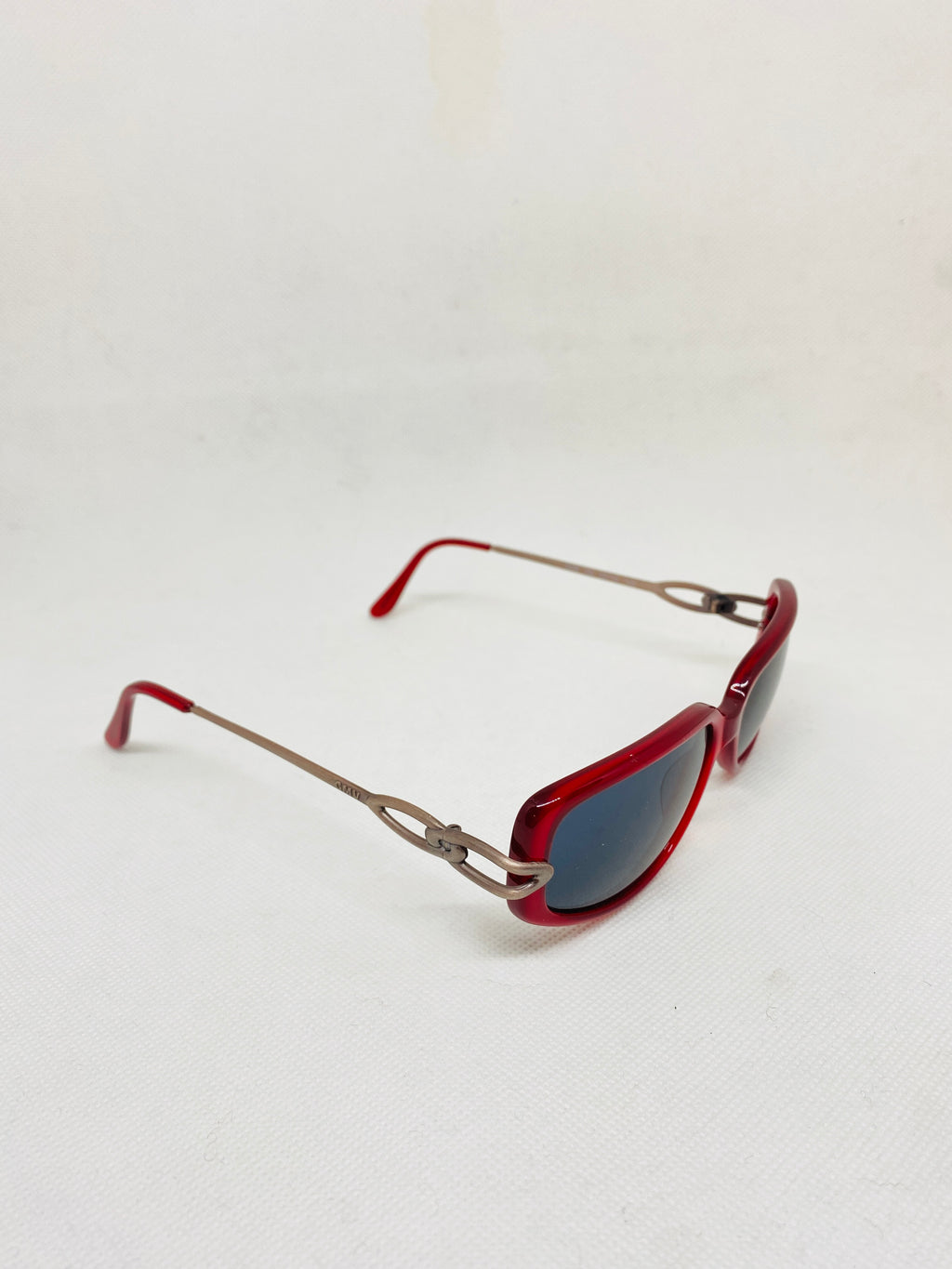 GIAN MARCO VENTURI v556 195 55 16 140 vintage sunglasses DEADTSOCK
