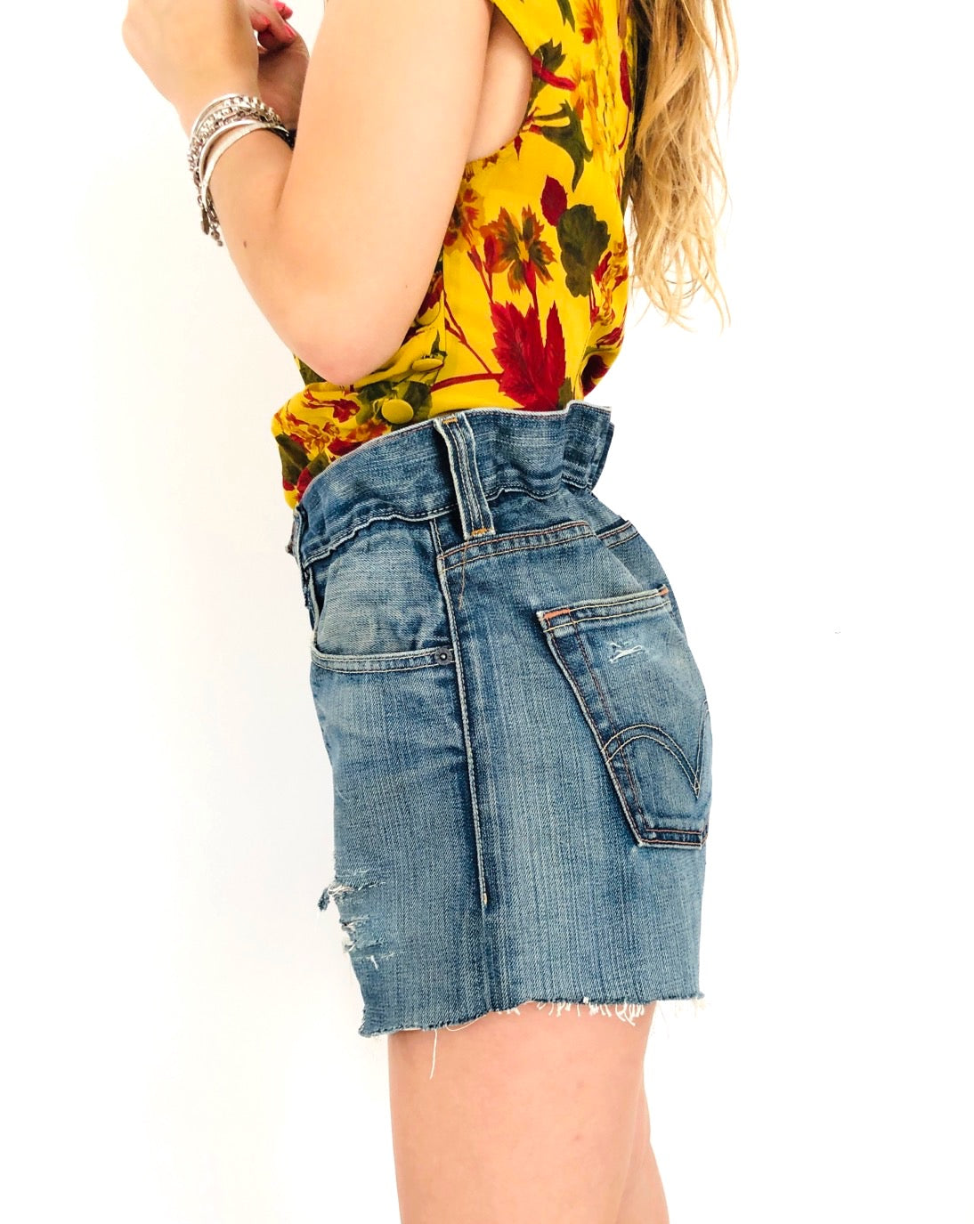 SHORTS A CARAMELLA LEVI’S