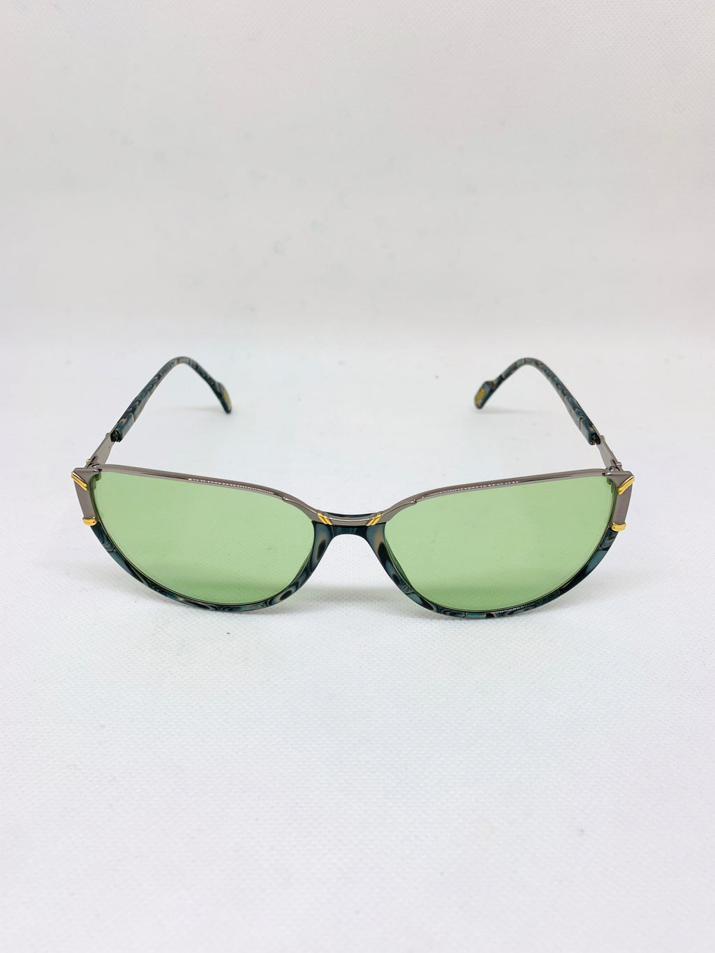 COLISEUM 205 0967 58 17 140 vintage sunglasses DEADSTOCK