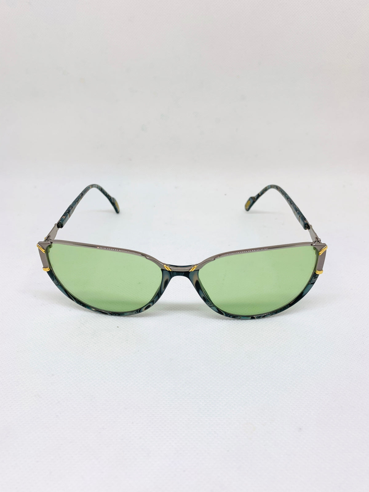 COLISEUM 205 0967 58 17 140 vintage sunglasses DEADSTOCK