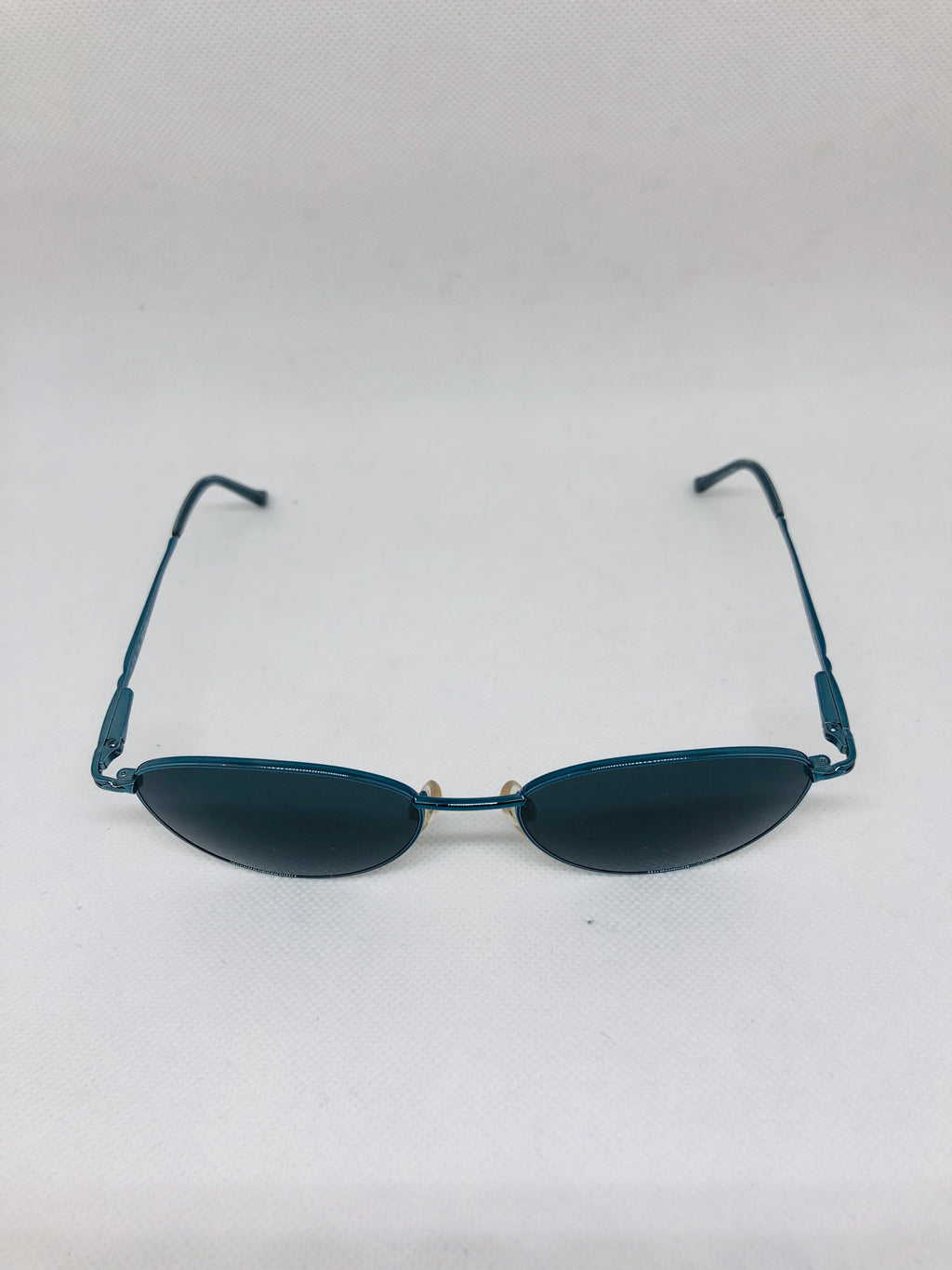 REVLON rv 008 f87 55 18 135 vintage sunglasses DEADSTOCK