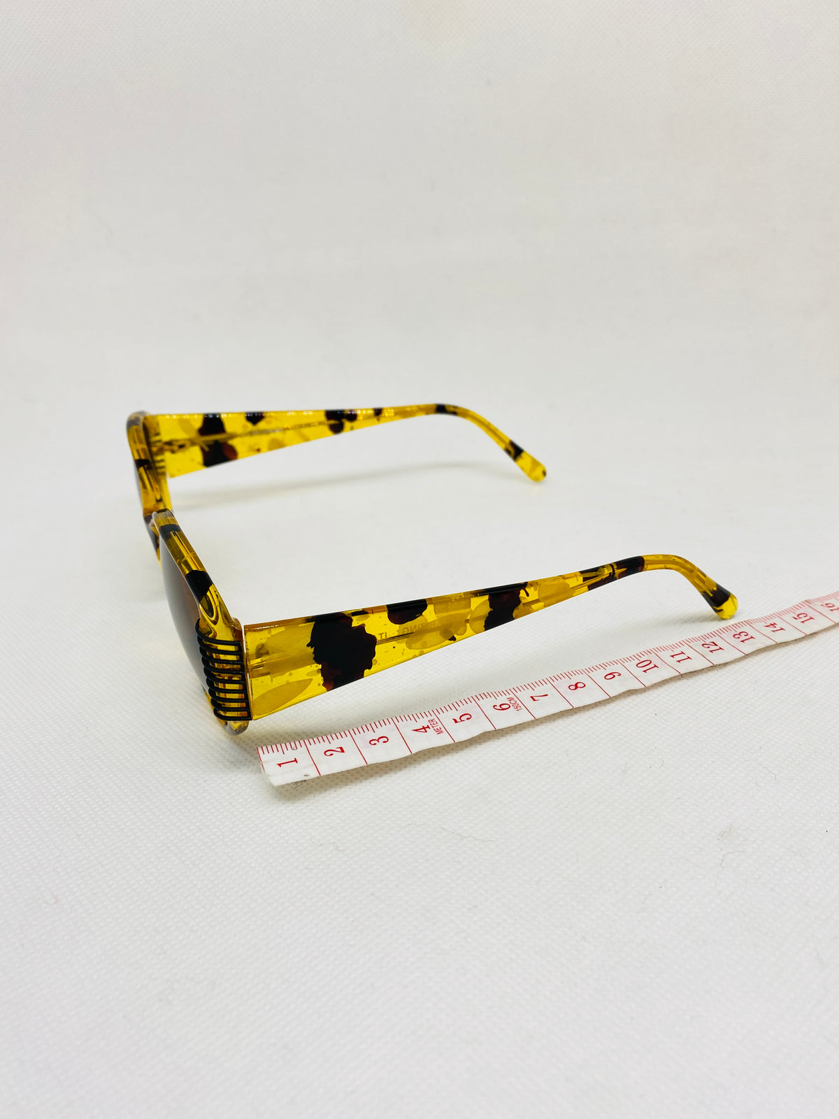 POLAROID 8224 a vintage sunglasses DEADTSOCK