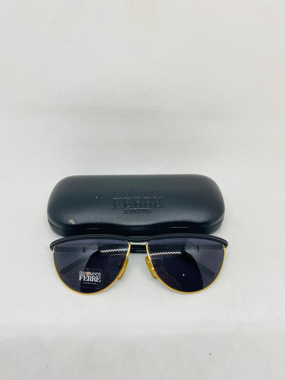 GIANFRANCOFERRE 262/s 031 61 31 135 vintage sunglasses DEADSTOCK