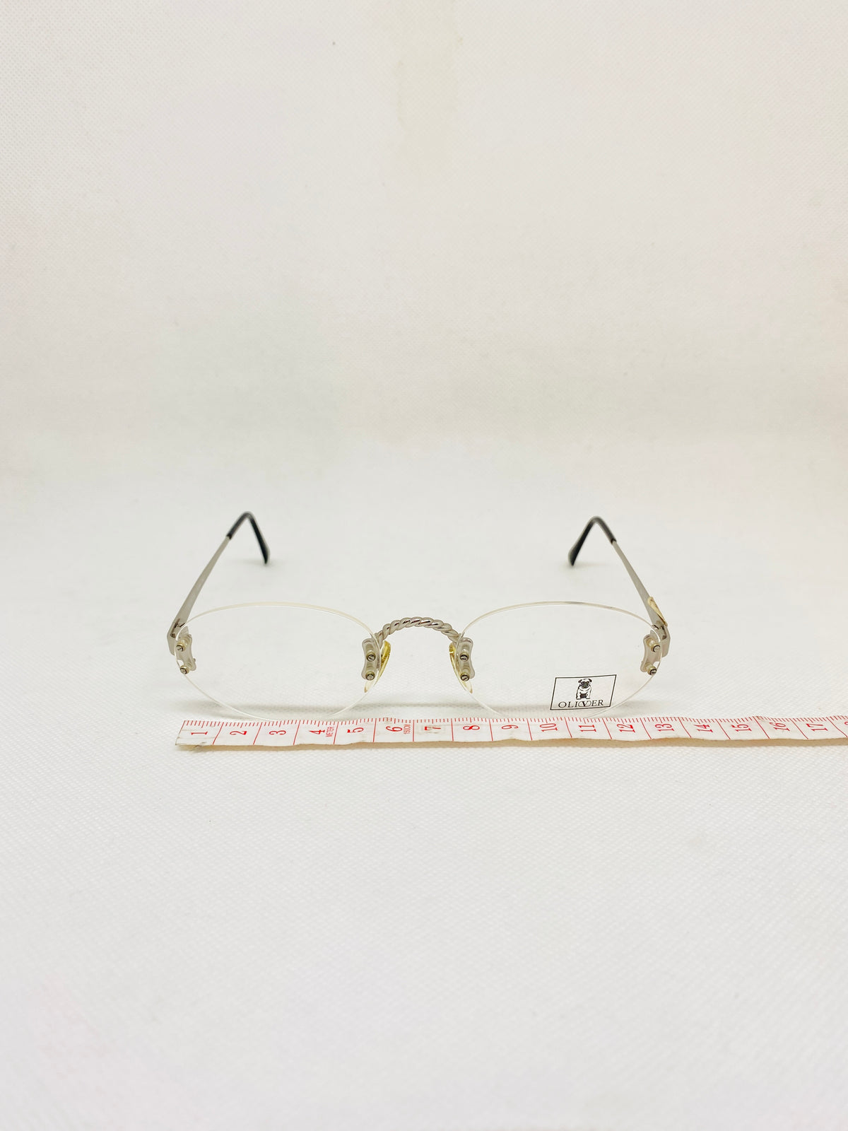OLIVER by Valentino 1350 1031 54 18 135 vintage glasses DEADSTOCK