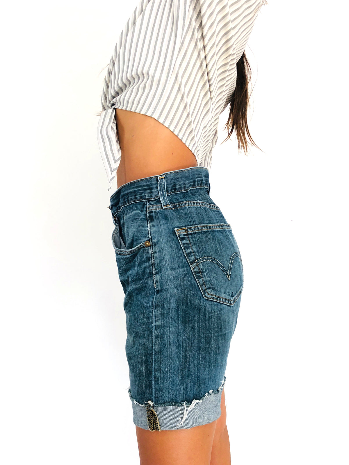 SHORTS A CARAMELLA LEVI'S VINTAGE