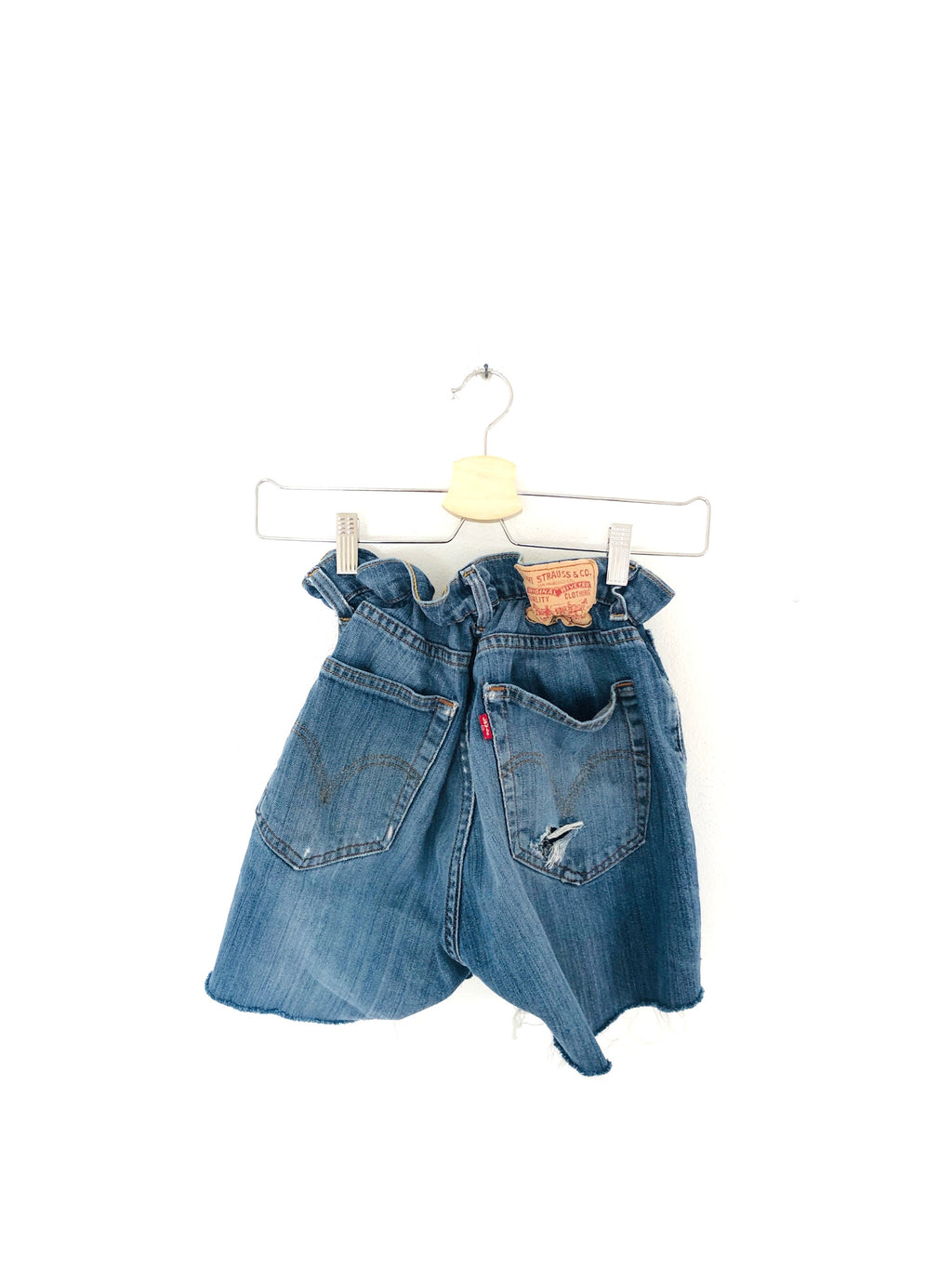 SHORTS A CARAMELLA LEVI'S VINTAGE