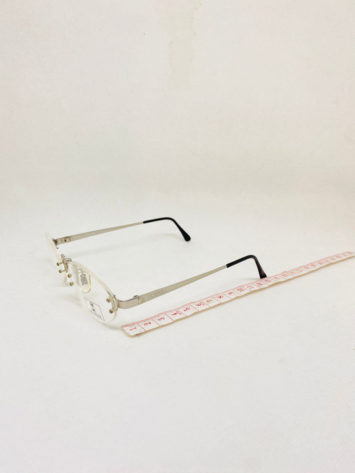 OLIVER by Valentino 1350 1031 54 18 135 vintage glasses DEADSTOCK