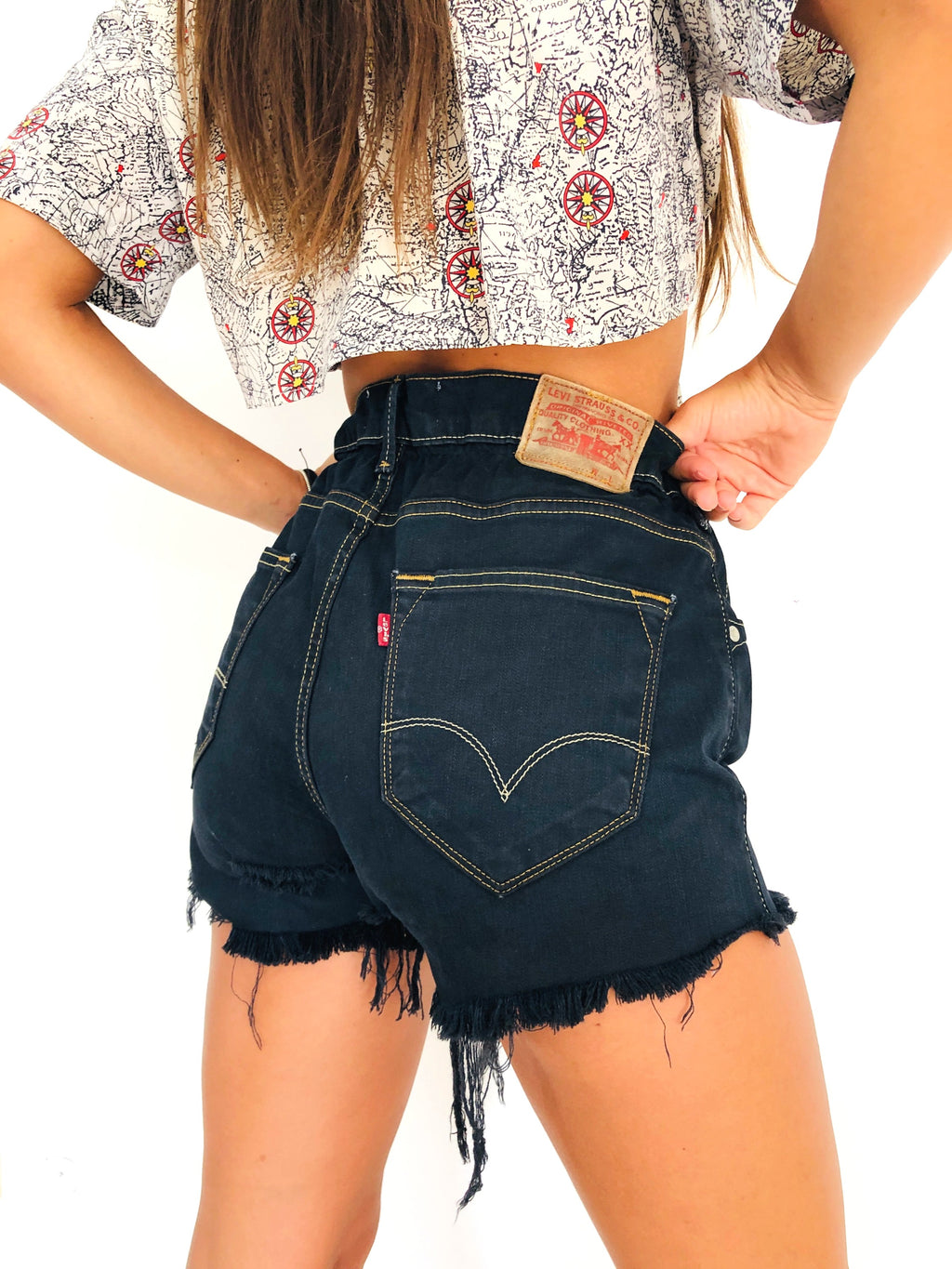 SHORTS A CARAMELLA LEVI'S VINTAGE