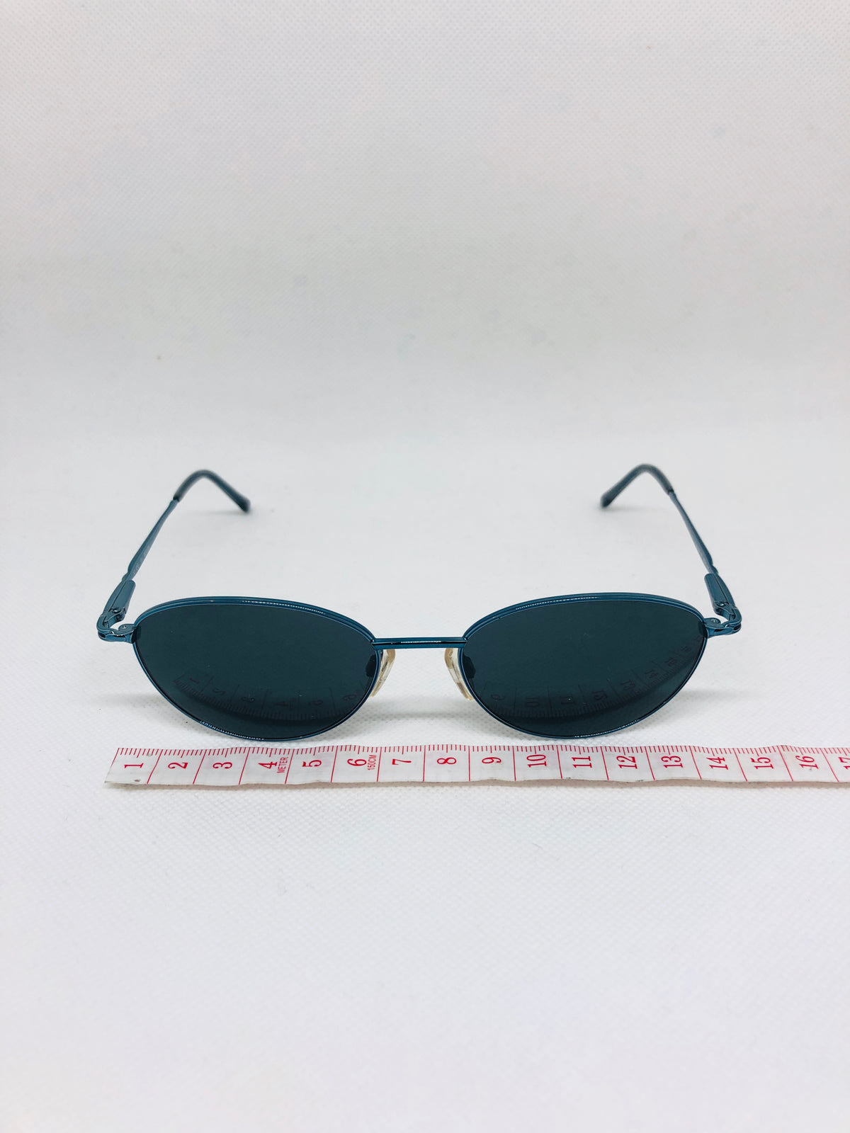 REVLON rv 008 f87 55 18 135 vintage sunglasses DEADSTOCK