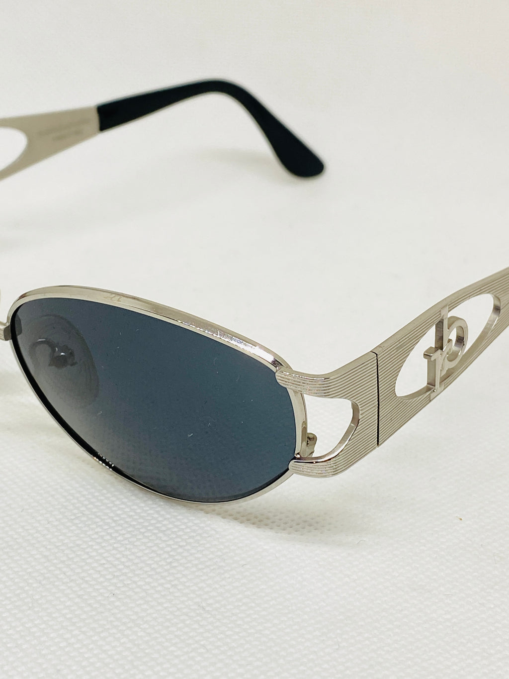ROCCO BAROCCO rb 6748 10 vintage sunglasses DEADSTOCK