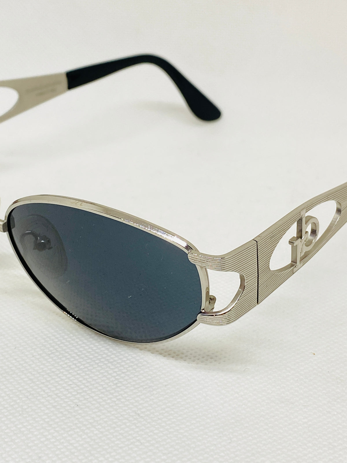 ROCCO BAROCCO rb 6748 10 vintage sunglasses DEADSTOCK