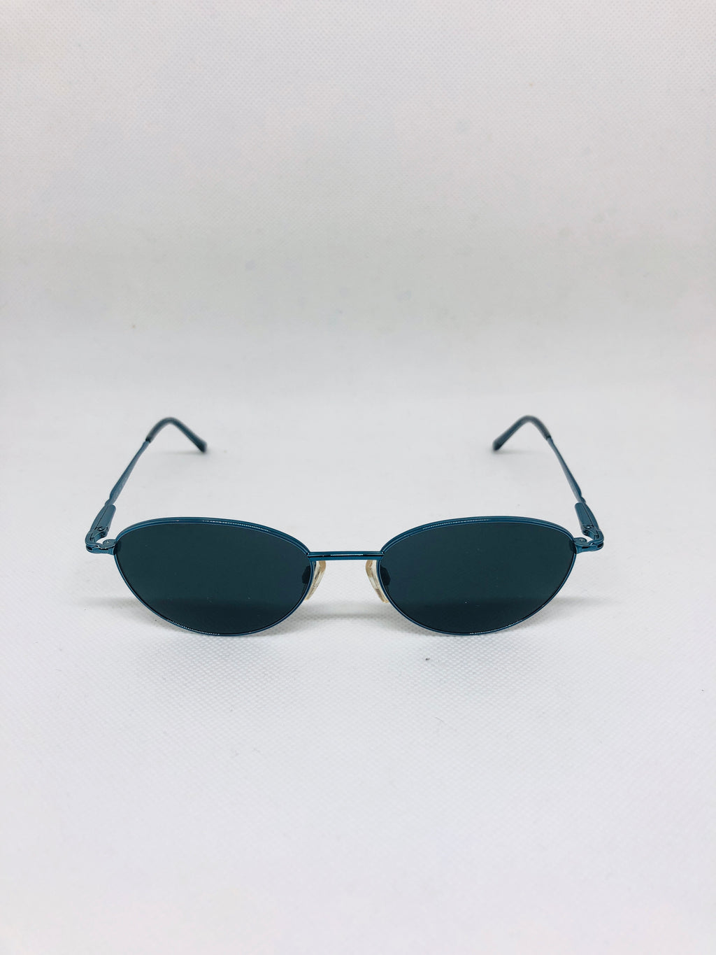 REVLON rv 008 f87 55 18 135 vintage sunglasses DEADSTOCK