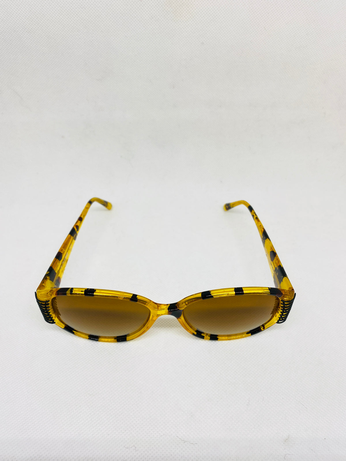POLAROID 8224 a vintage sunglasses DEADTSOCK
