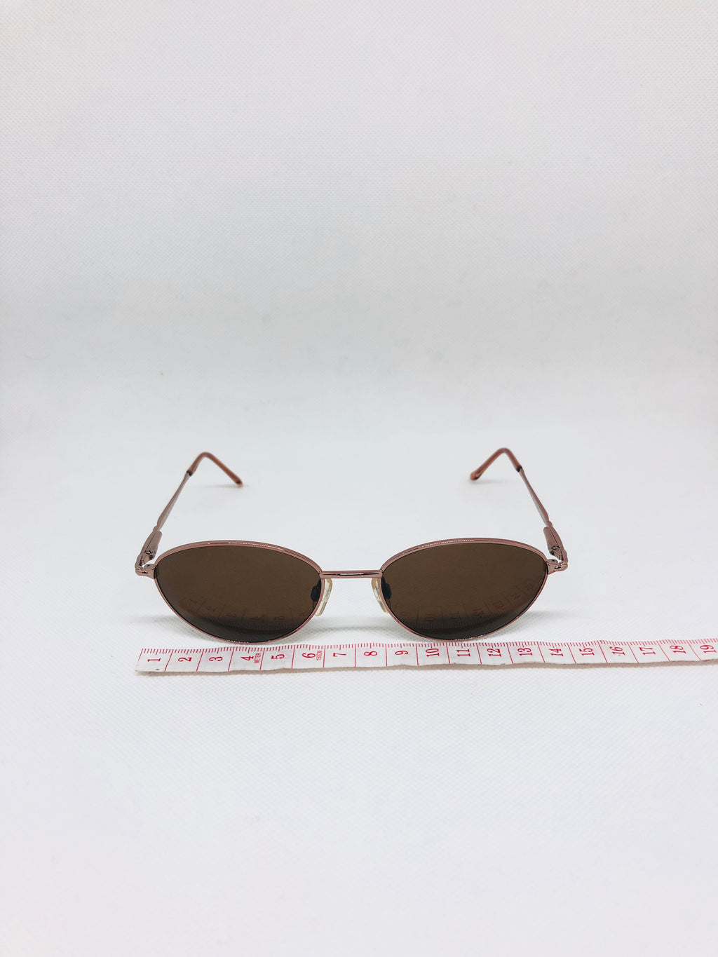 REVLON rv 008 e57 55 18 135 vintage sunglasses DEADSTOCK