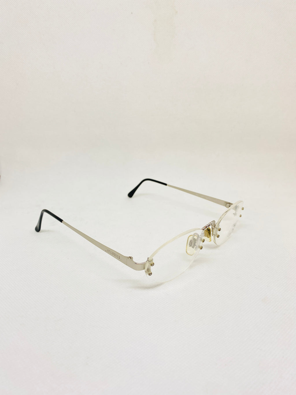 OLIVER by Valentino 1350 1031 54 18 135 vintage glasses DEADSTOCK