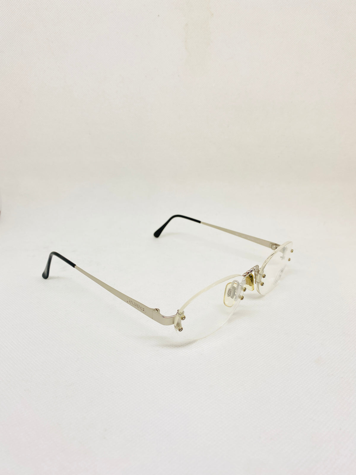 OLIVER by Valentino 1350 1031 54 18 135 vintage glasses DEADSTOCK