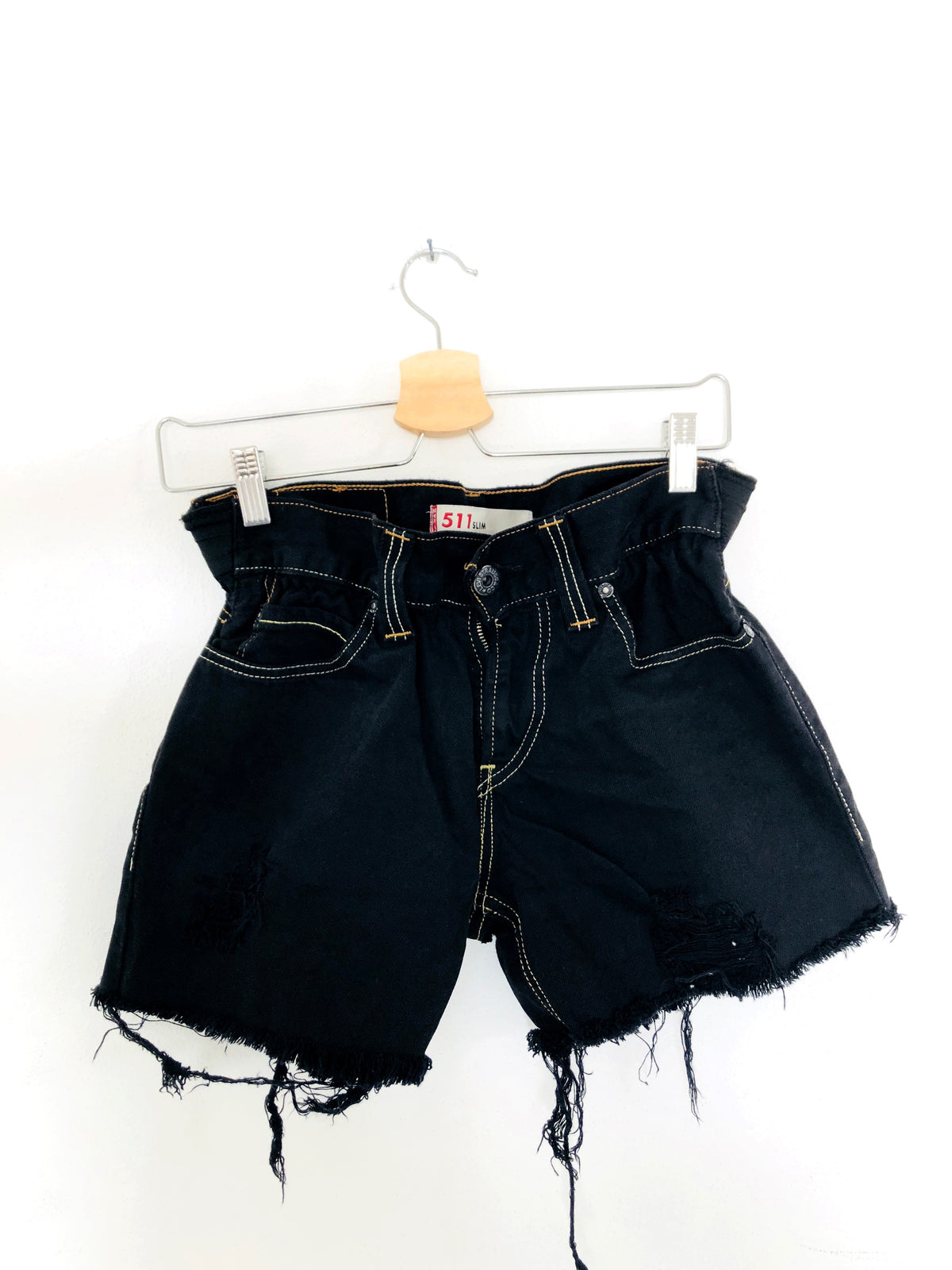 SHORTS A CARAMELLA LEVI'S VINTAGE