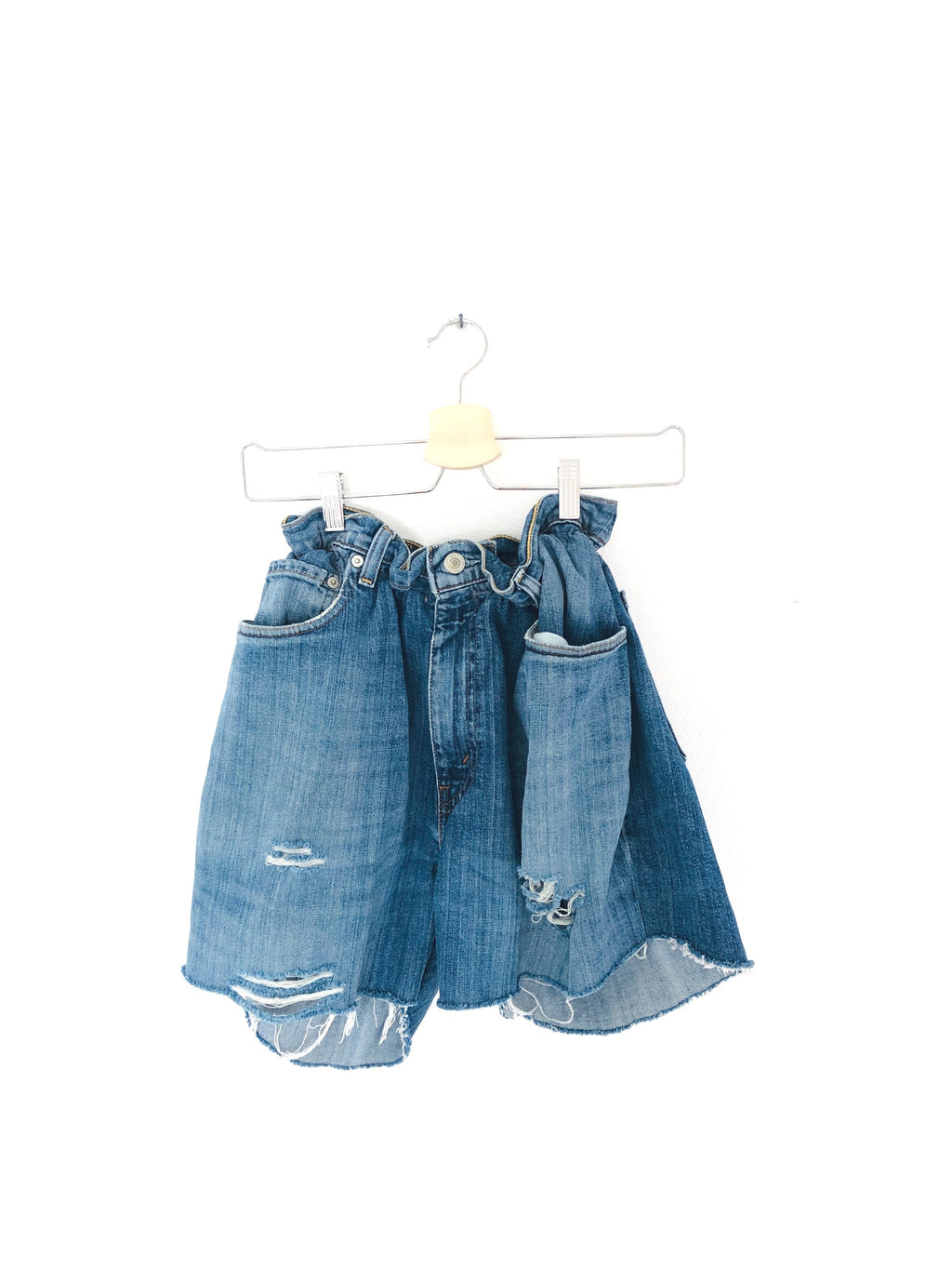 SHORTS A CARAMELLA LEVI'S VINTAGE