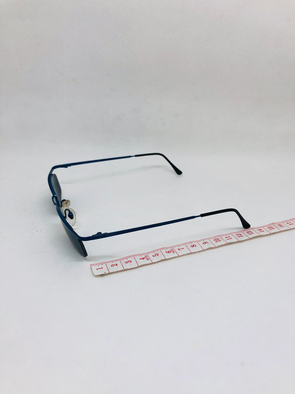 BYBLOS b 707 3341 49 18 135 vintage sunglasses DEADSTOCK