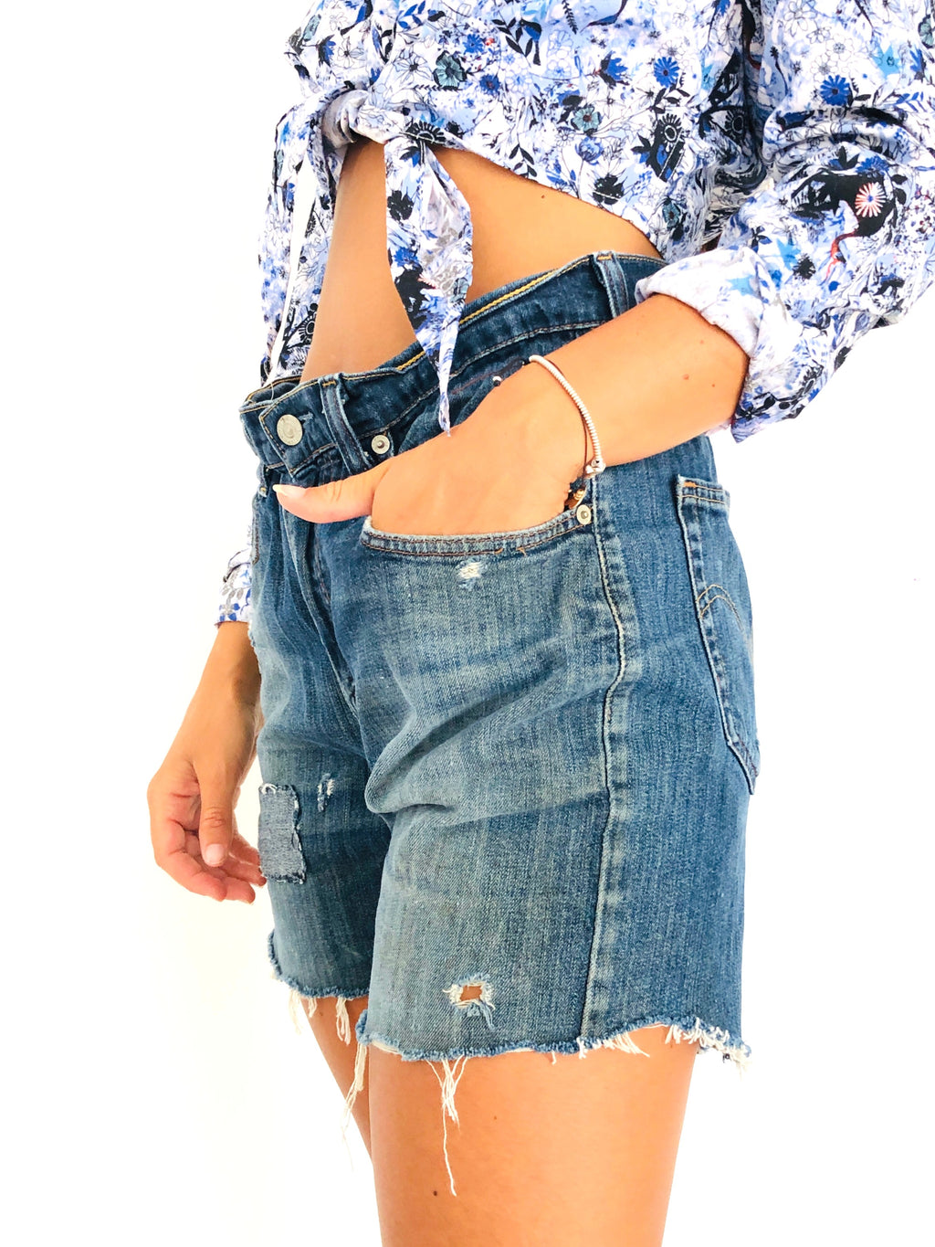 SHORTS A CARAMELLA LEVI'S VINTAGE