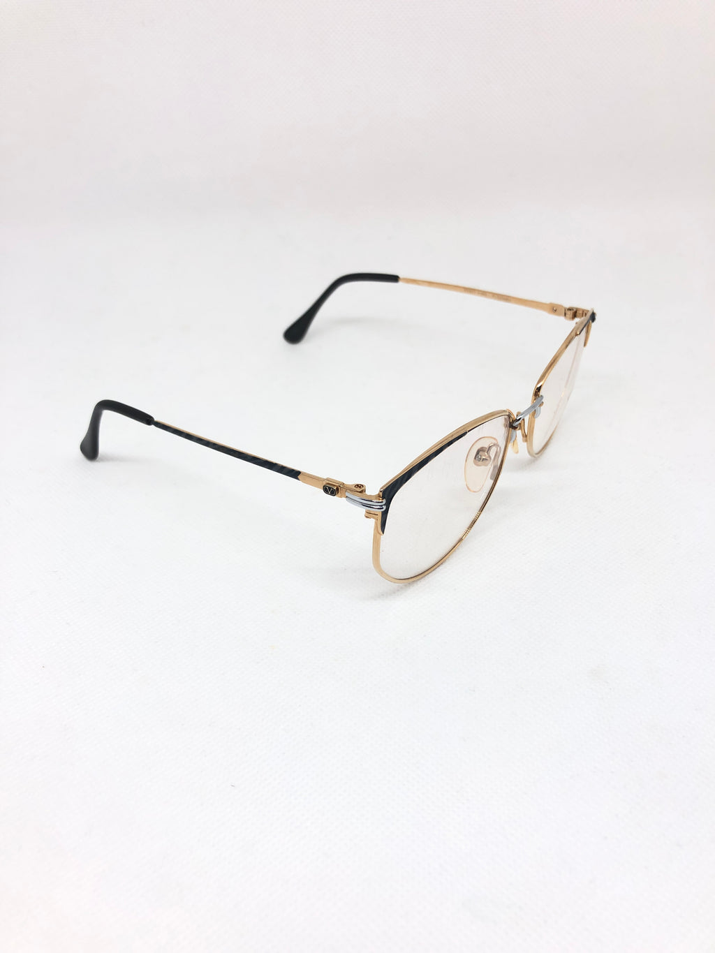VALENTINO 5225 55 17 140 titan vintage glasses DEADSTOCK