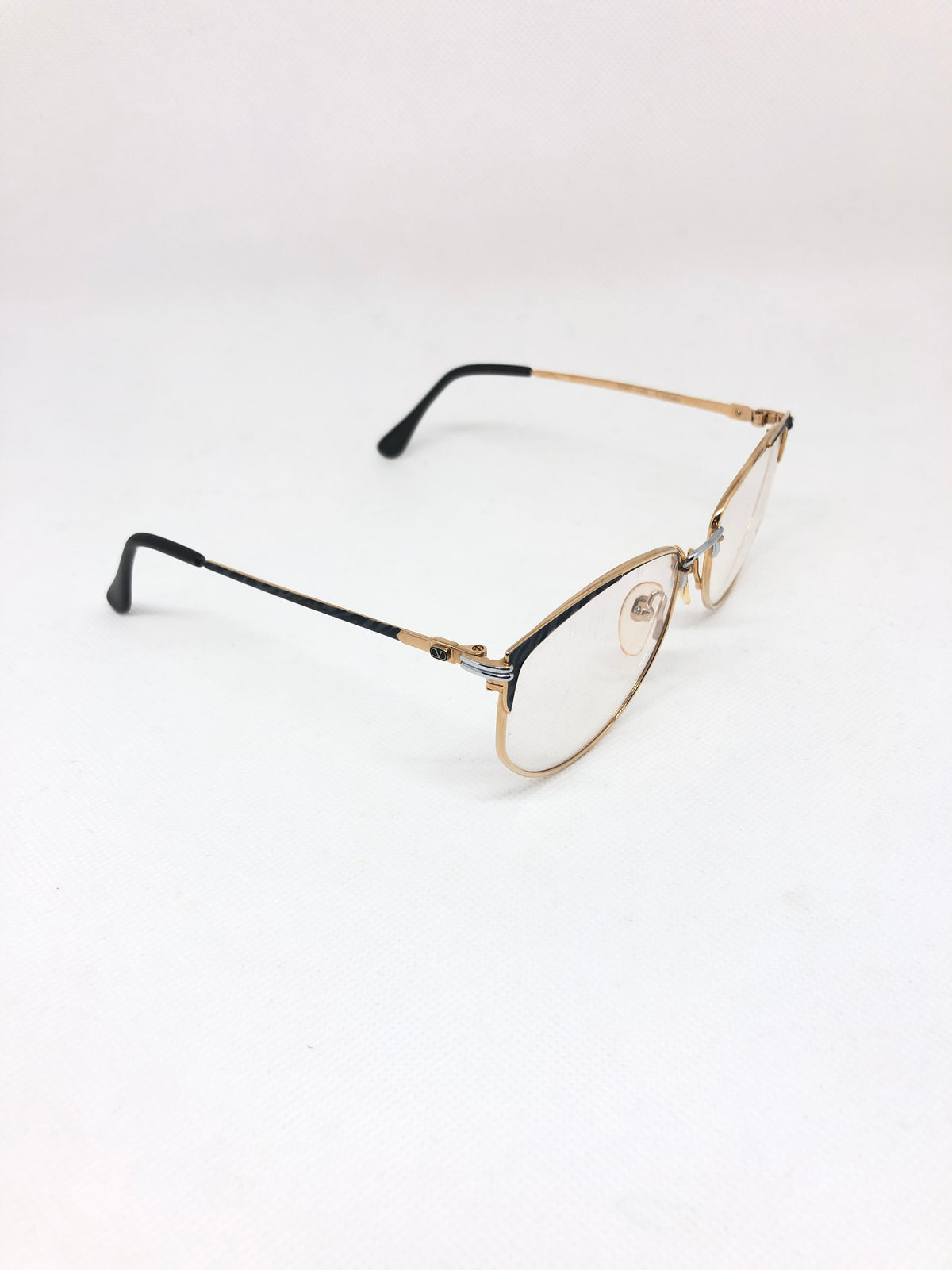 VALENTINO 5225 55 17 140 titan vintage glasses DEADSTOCK