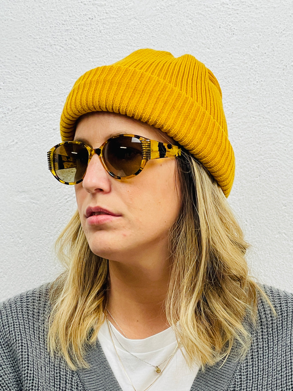 POLAROID 8224 a vintage sunglasses DEADTSOCK