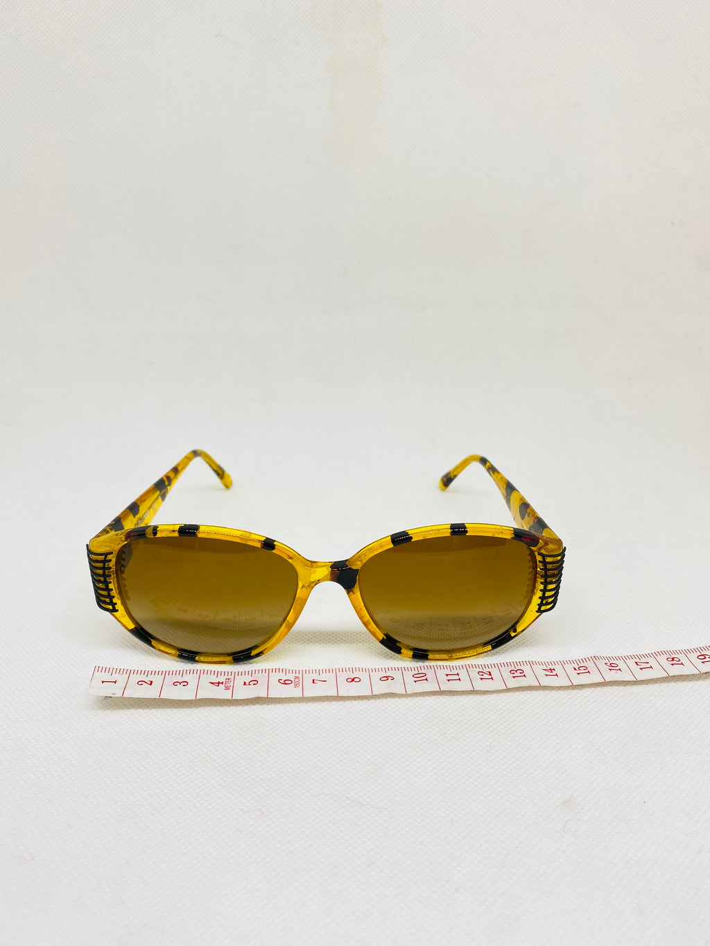 POLAROID 8224 a vintage sunglasses DEADTSOCK