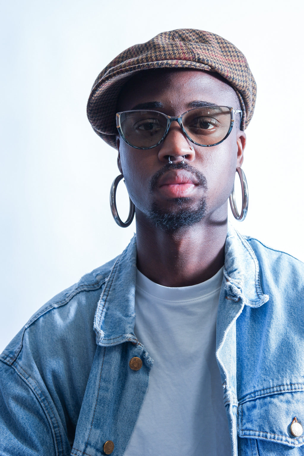 COLISEUM 205 0967 58 17 140 vintage sunglasses DEADSTOCK