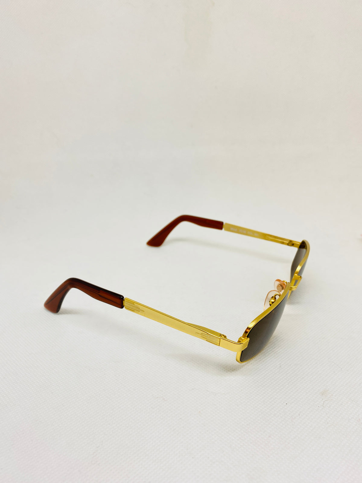 AMERICANINO 7016 001 vintage sunglasses DEADSTOCK
