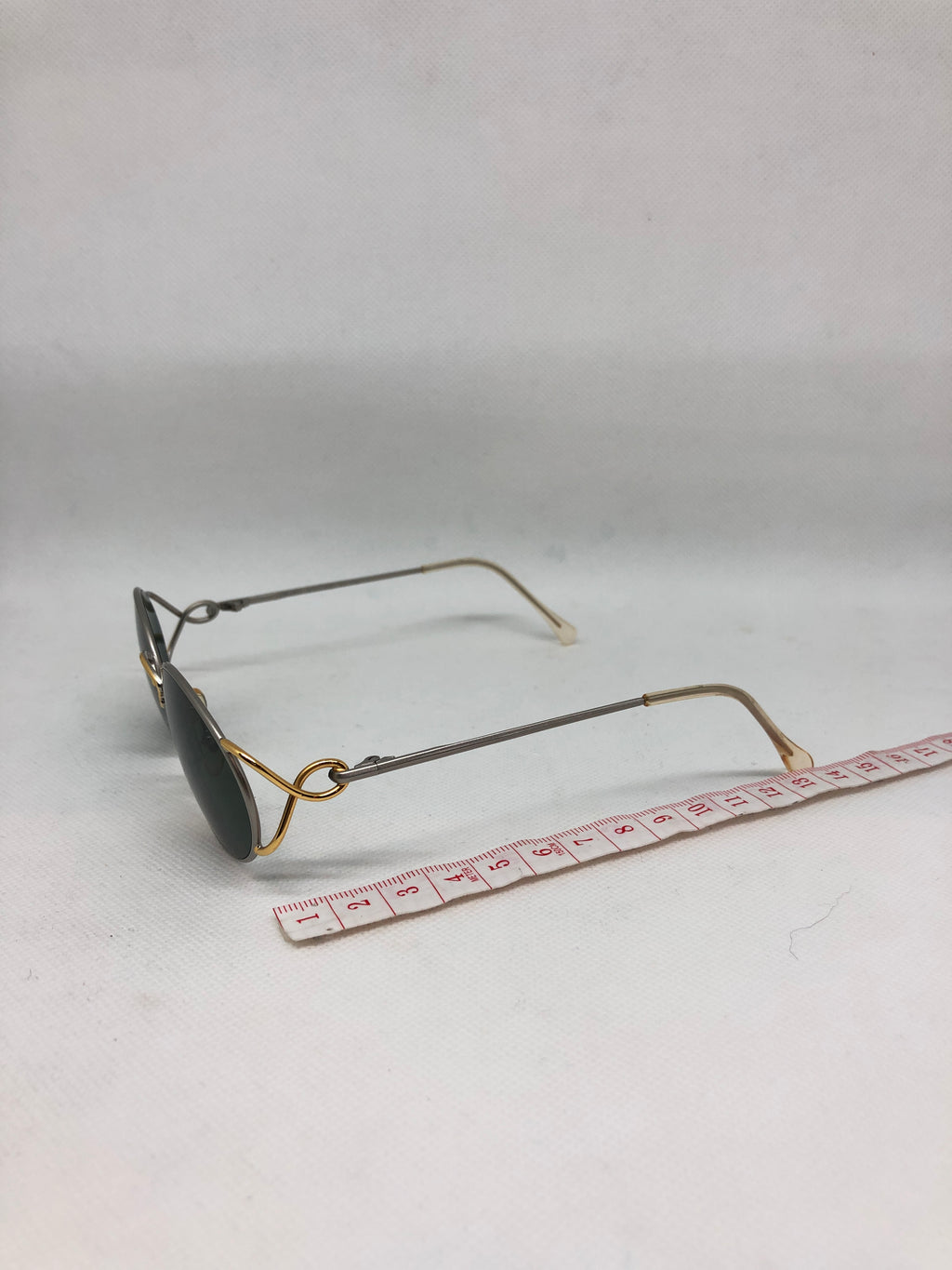 CONCERT 060 53 16 vintage sunglasses DEADSTOCK