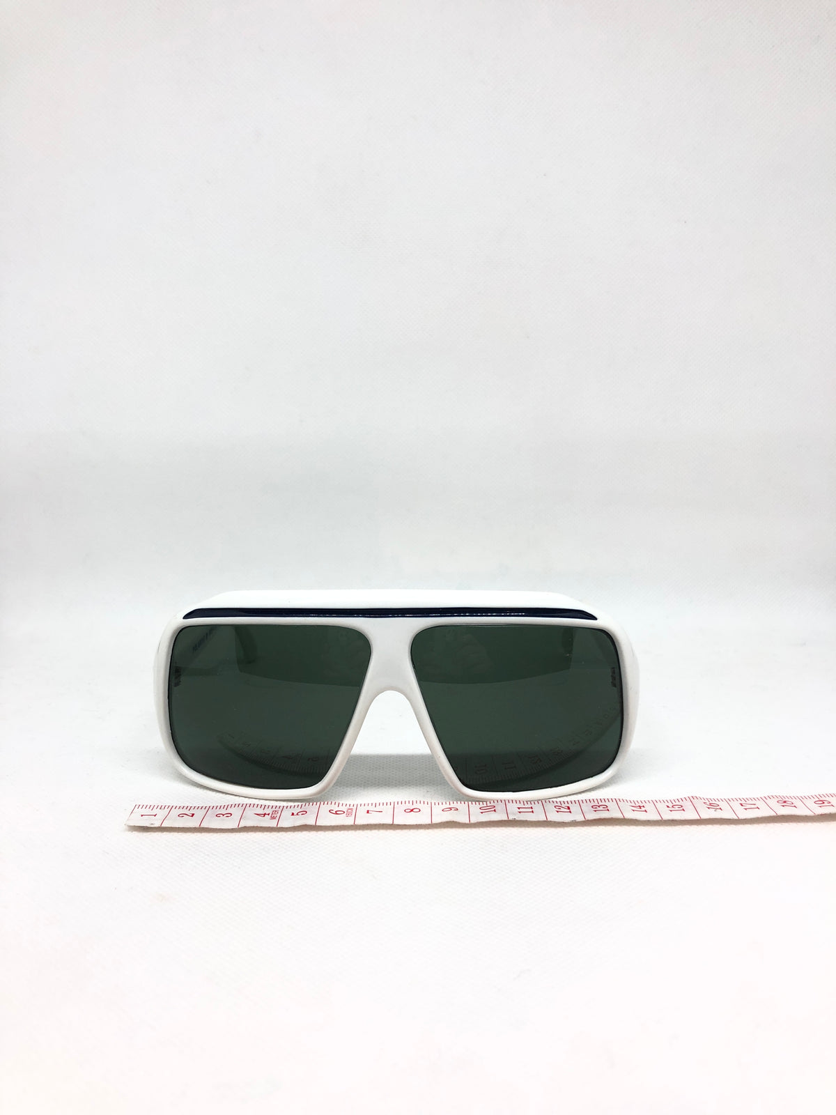 POLAROID 8864 vintage sunglasses DEADSTOCK