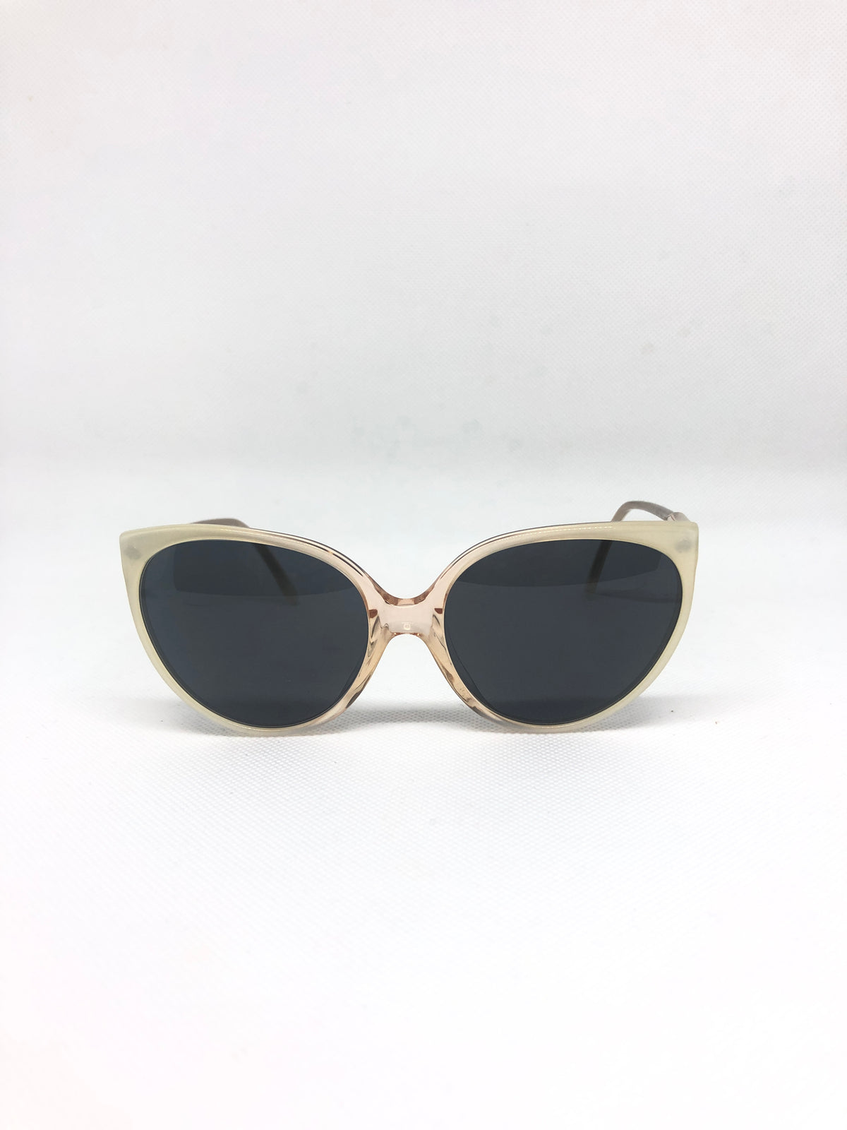 LUXOTTICA 8506 l26 vintage sunglasses DEADSTOCK