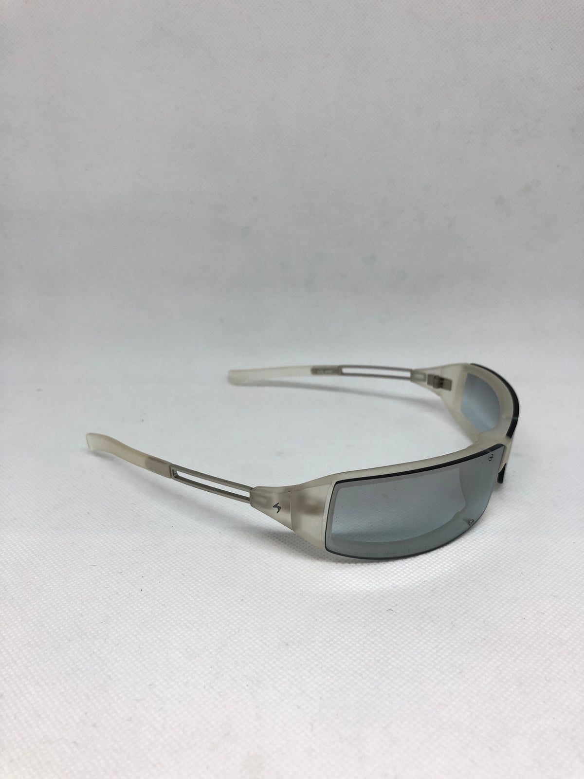 STING 517 z69k vintage sunglasses DEADSTOCK