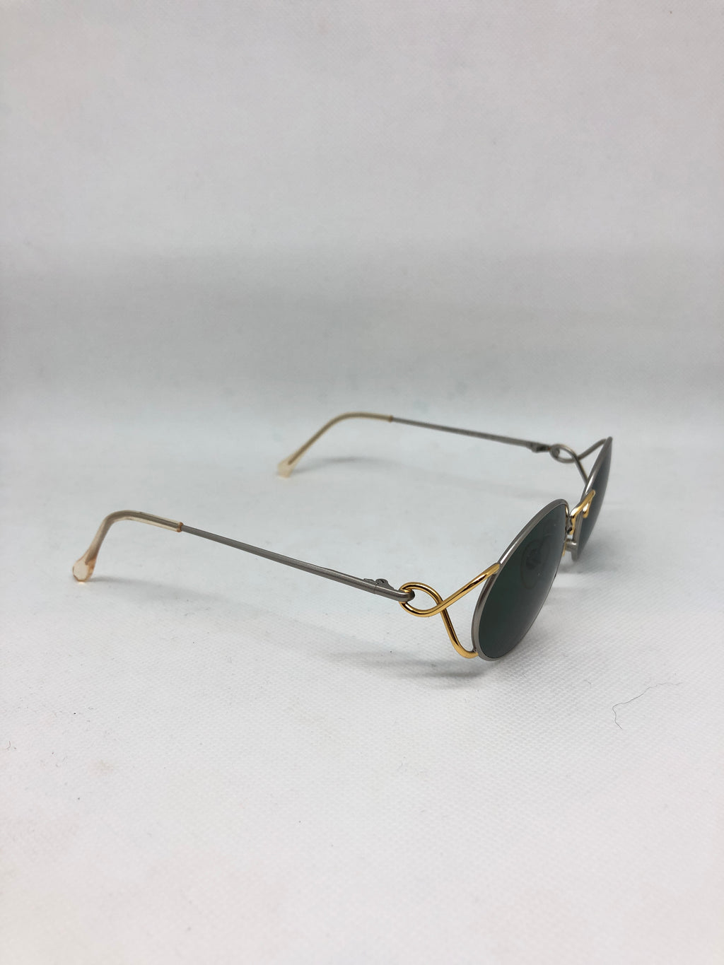 CONCERT 060 53 16 vintage sunglasses DEADSTOCK