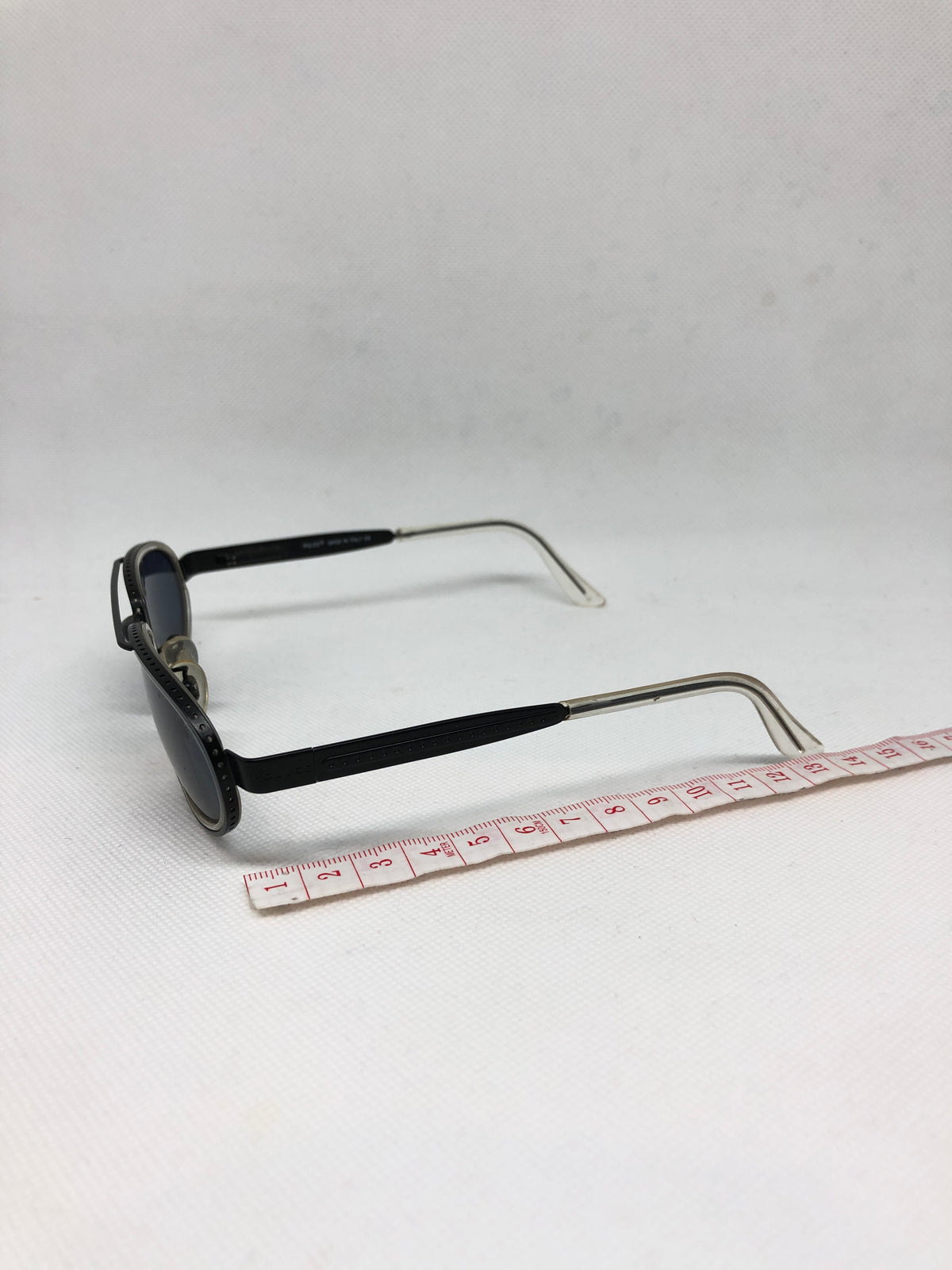 POLICE 2398 55 880 vintage sunglasses DEADSTOCK