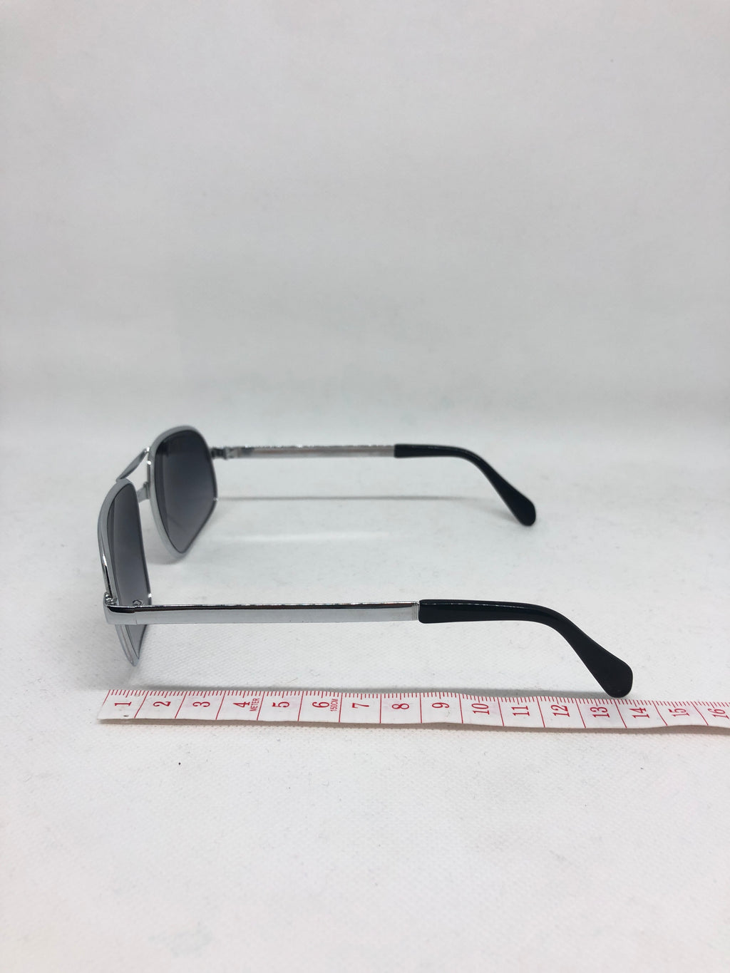 LUXOTTICA 54 20 459 vintage sunglasses DEADSTOCK
