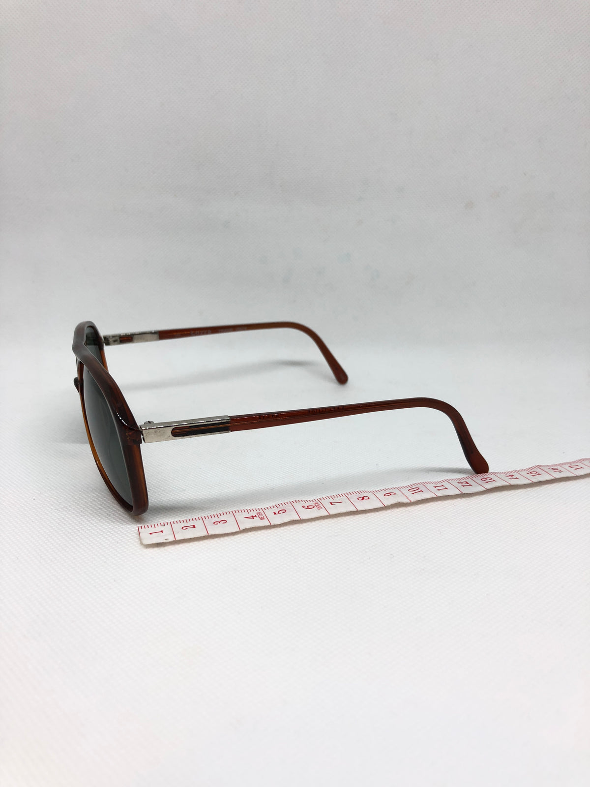 LOZZA executive 999 57 14 140 vintage sunglasses DEADSTOCK
